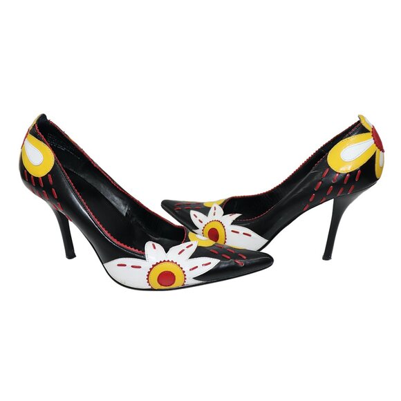 MIA RARE Y2K Flower Power Leather pumps Yellow Red White Flowers 8 M - Picture 2 of 6